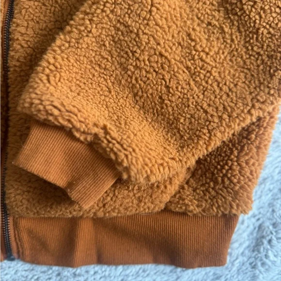 DKNY Tan Sherpa Puffer Jacket - Picture 4 of 7